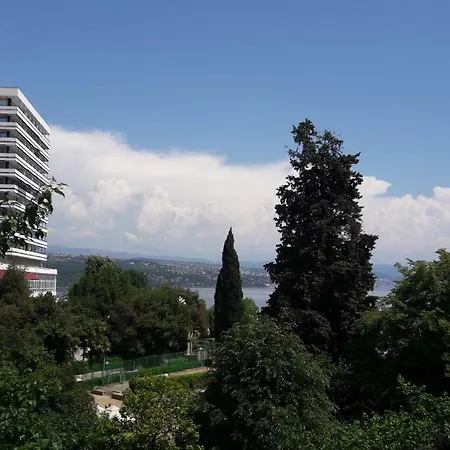 N&a * Opatija